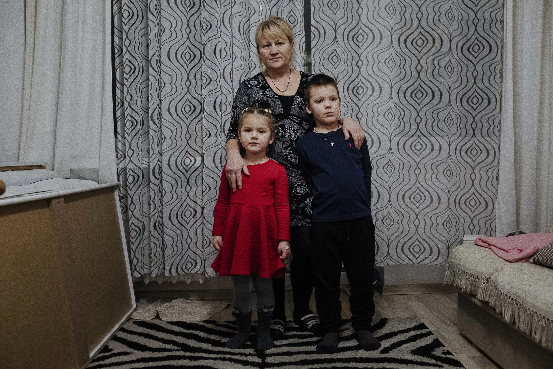 compelled to flee - Ana (56 years old) is from Minsk. She had to flee through...