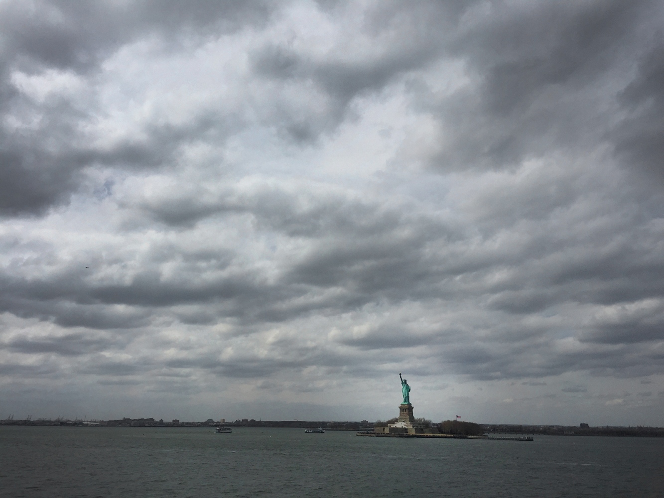 Art and Documentary Photography - Loading statue_of_liberty.jpg