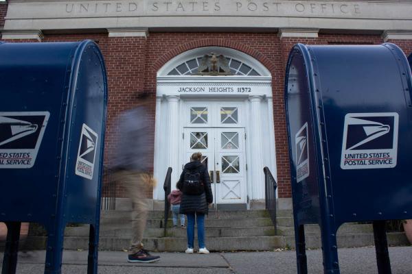 Photography - Jackson Heights: Portrait of a neighborhood