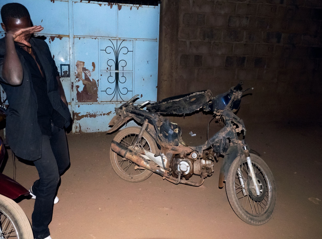 Art and Documentary Photography - Loading Ouaga_la_nuit-05.JPG