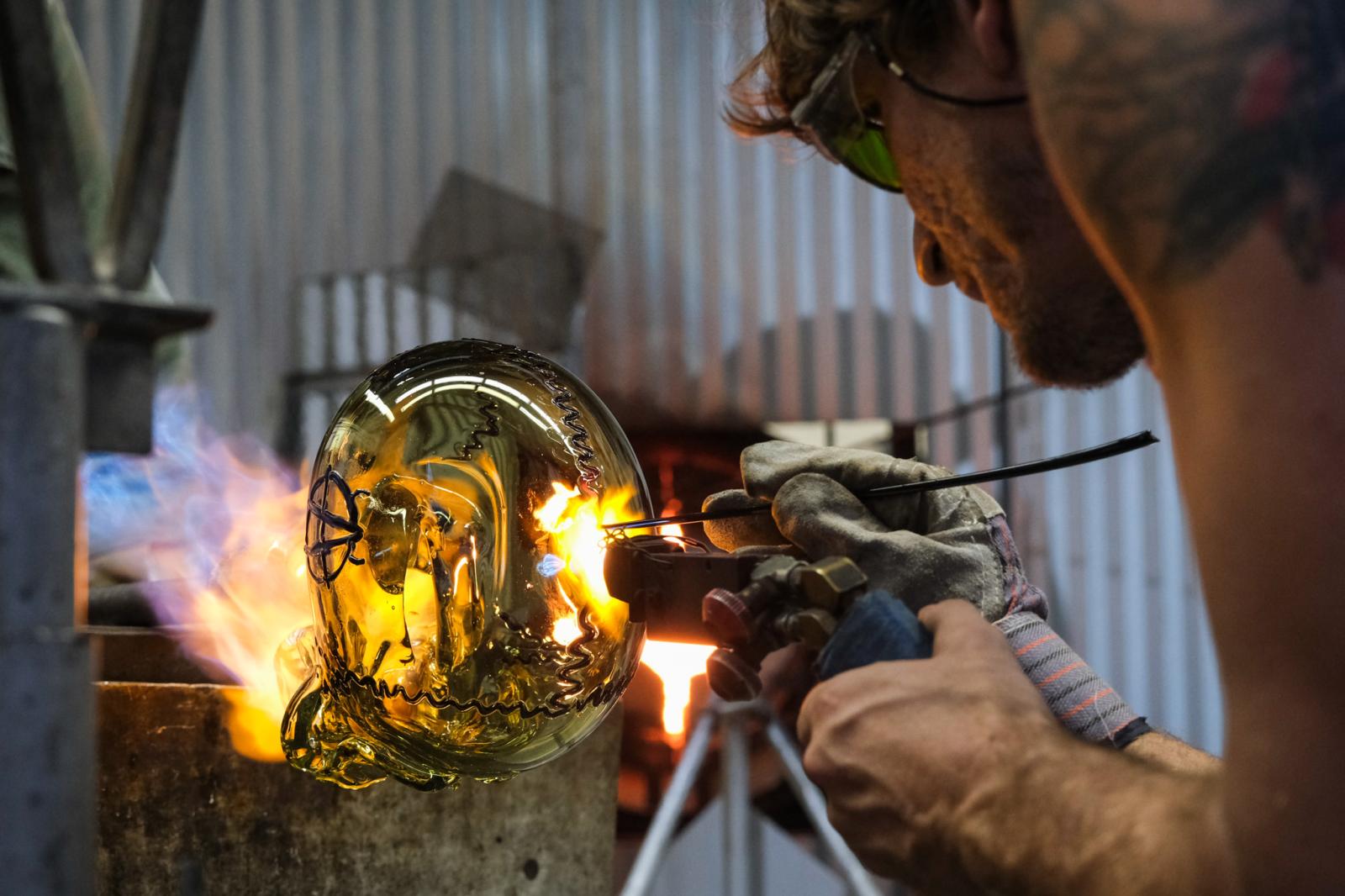 Mānoa Glass Art Family