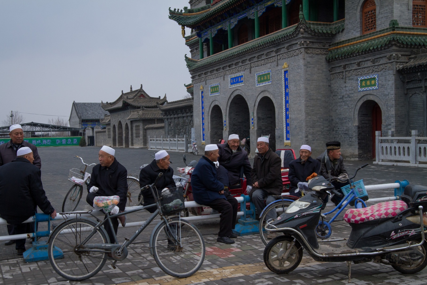 If China Builds It, Will the Arab World Come? -                 Muslim Hui men gather before afternoon...