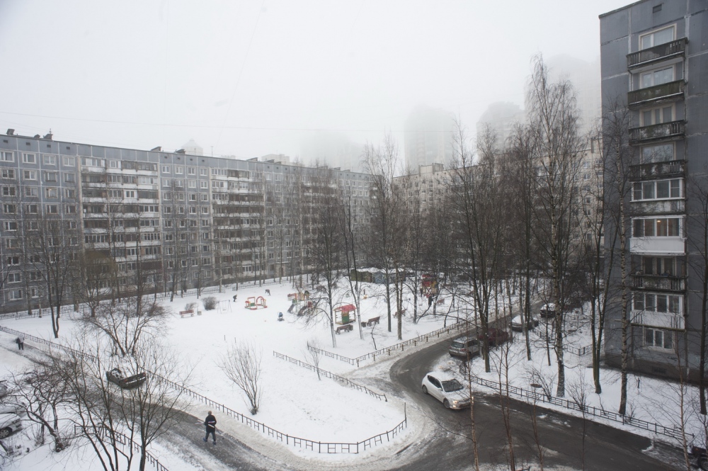  A yard on Engelsa avenue. The ...nt-Petersburg. January,Â 2015. 