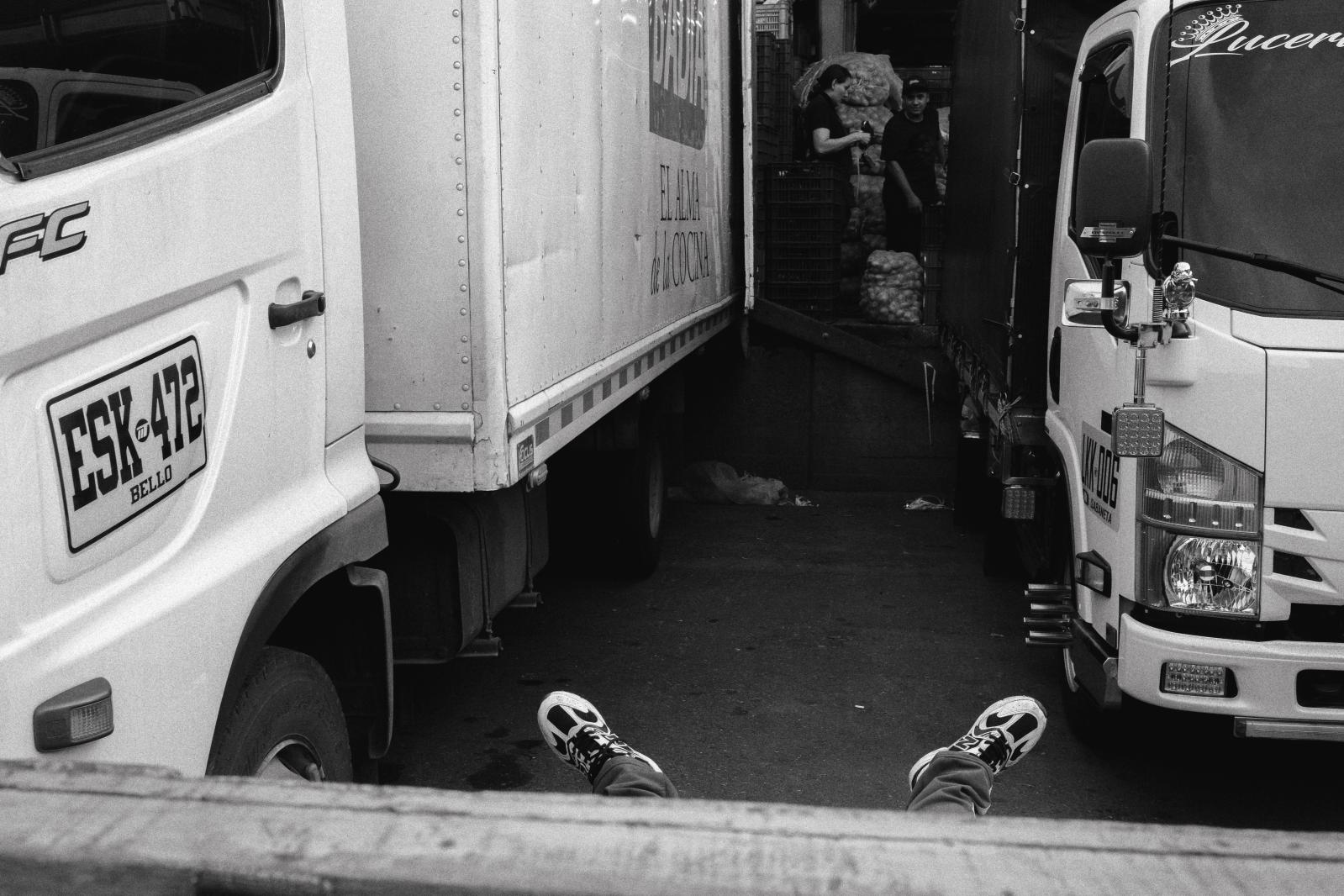 Carga: The Weight They Carry -  In the market’s shadows, countless lives go unnoticed. Not marked by grand moments but by quiet...