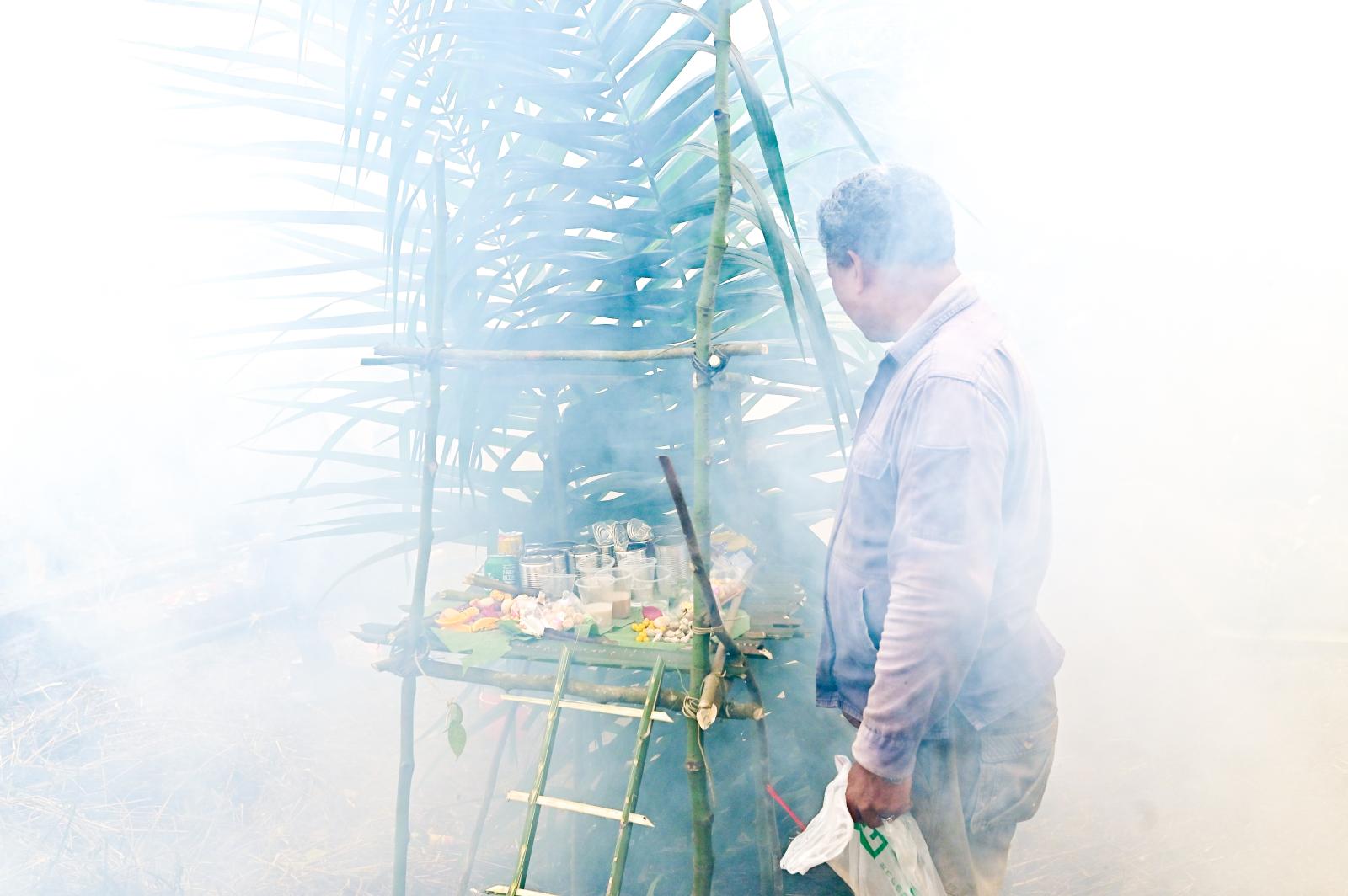Tweumuna The Temuan tribe's Ancestor's Day by Mukhriz Hazim