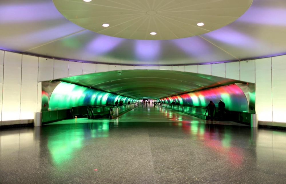    Detroit Metropolitan Wayne County  Airport Project by:&nbsp;Louis G. Redstone Detroit - USA  
