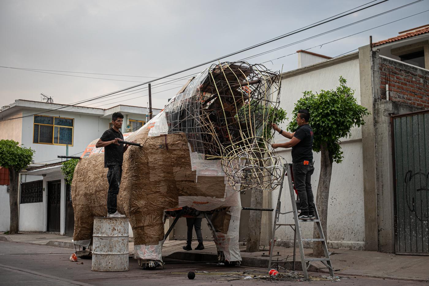 Toros de cartón y fuego 