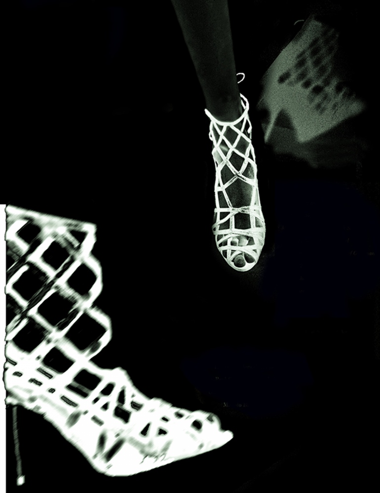 Fashion Bits -  Spiderweb Fashion  PAPER  Kim Hastreiter Editor 