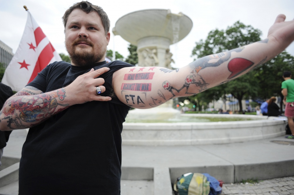 Dc Flag Tattoo Day By Frank Turner Art And Doentary Photography Loading Dsc0408 Jpg