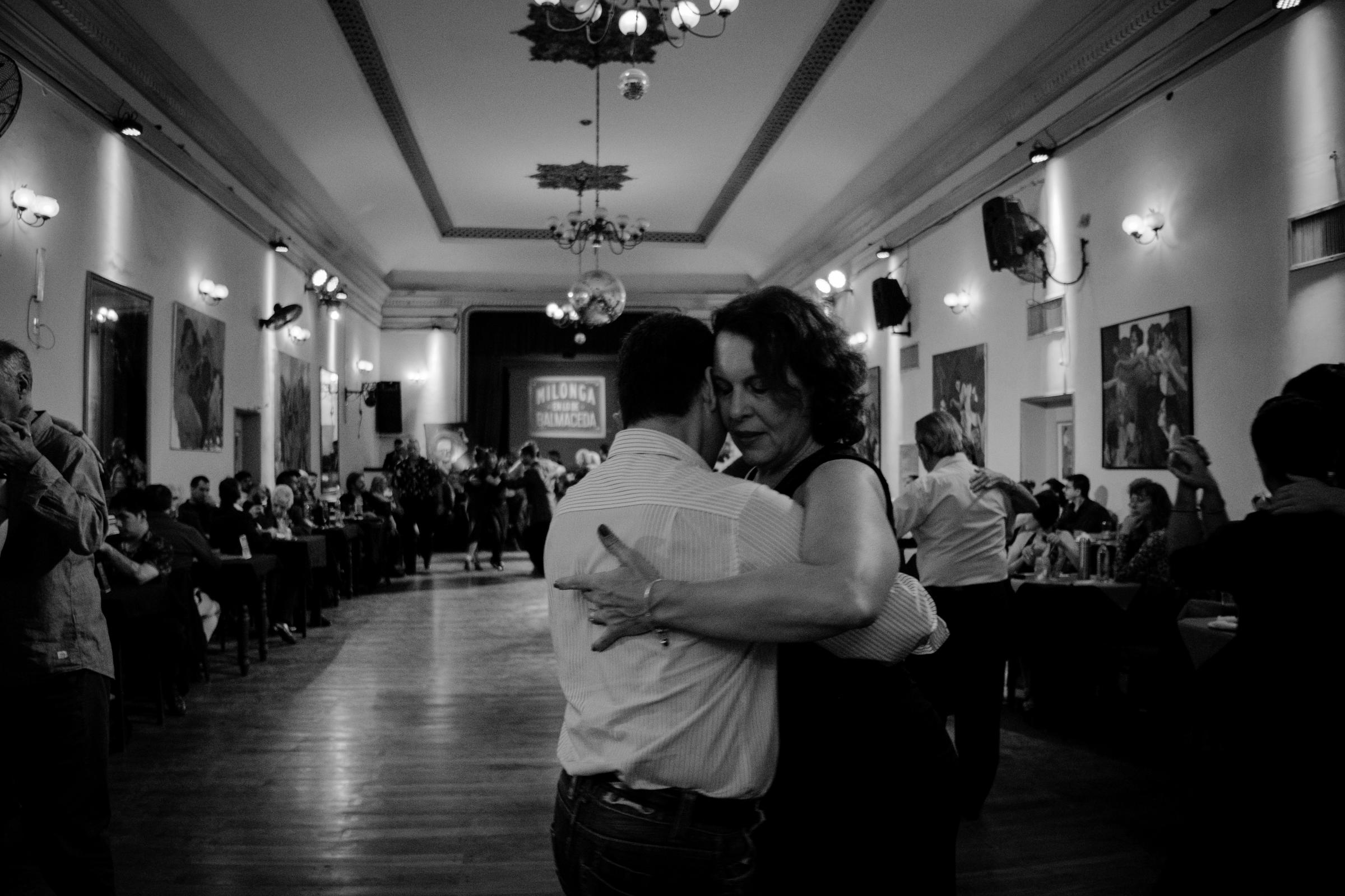 Tango, Alma y ciudad - © Daniela Pallone 