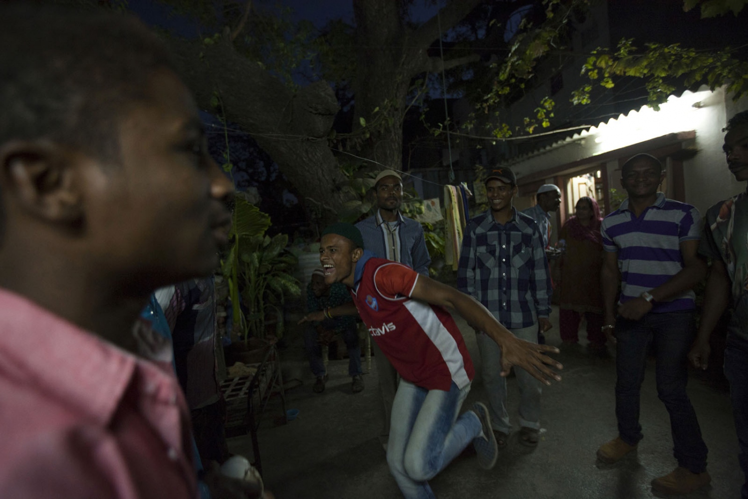 Art and Documentary Photography - Loading Sidi_SouthAsia13.JPG
