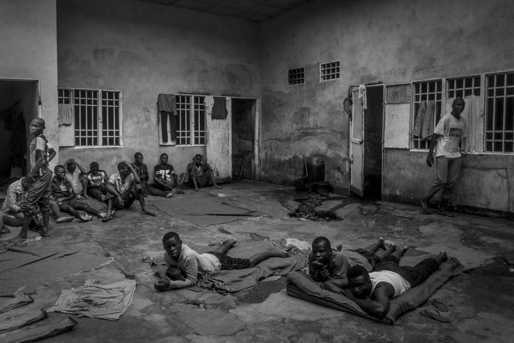 Art and Documentary Photography - Loading 02_FrancescaVolpi_GOMMA.jpg