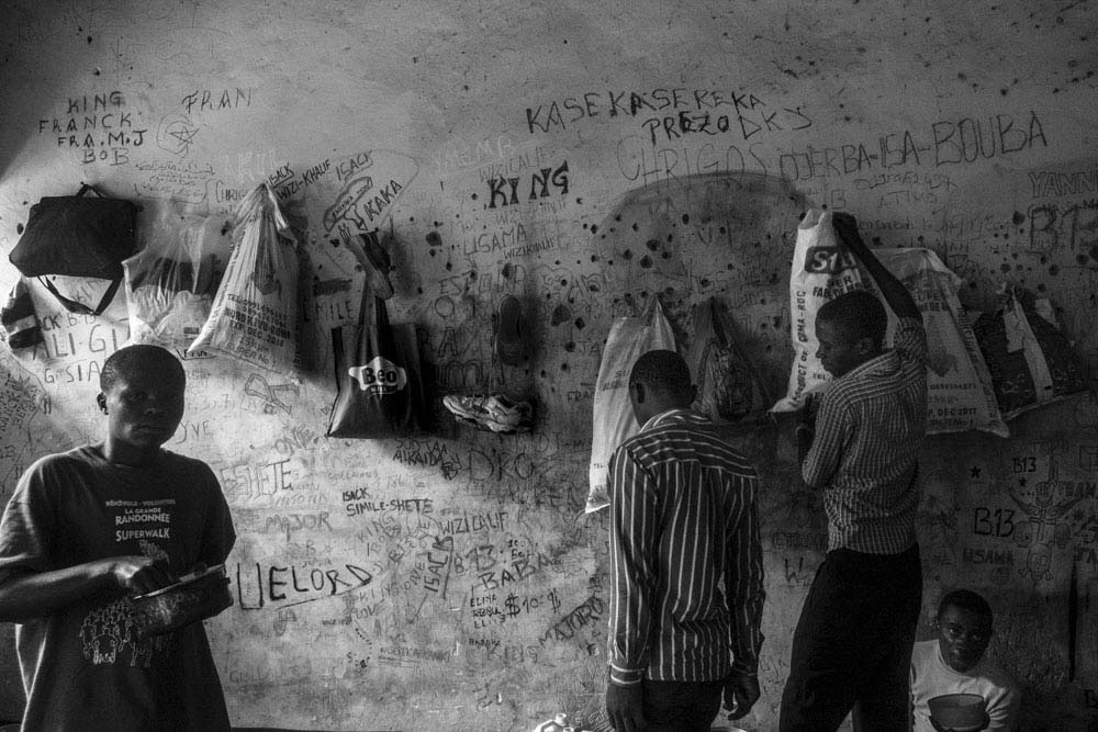 Art and Documentary Photography - Loading 13_FrancescaVolpi_GOMMA.jpg