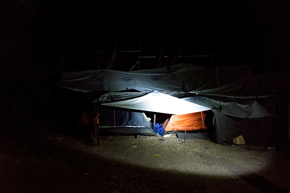 Art and Documentary Photography - Loading charlotte_002.jpg