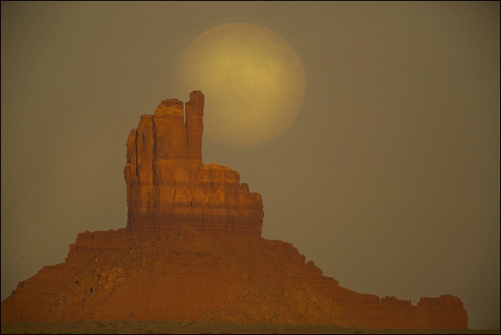  Moonrise "Big Indian" Mesa, Monument Valley, UT. 
