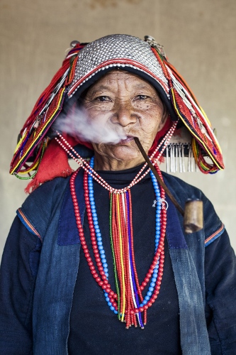 Hani woman, chinese etnic group