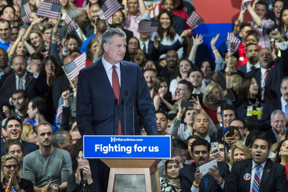 Image from Live Free Or Die - NYC Mayor Bill DeBlasio speaks before Democratic...