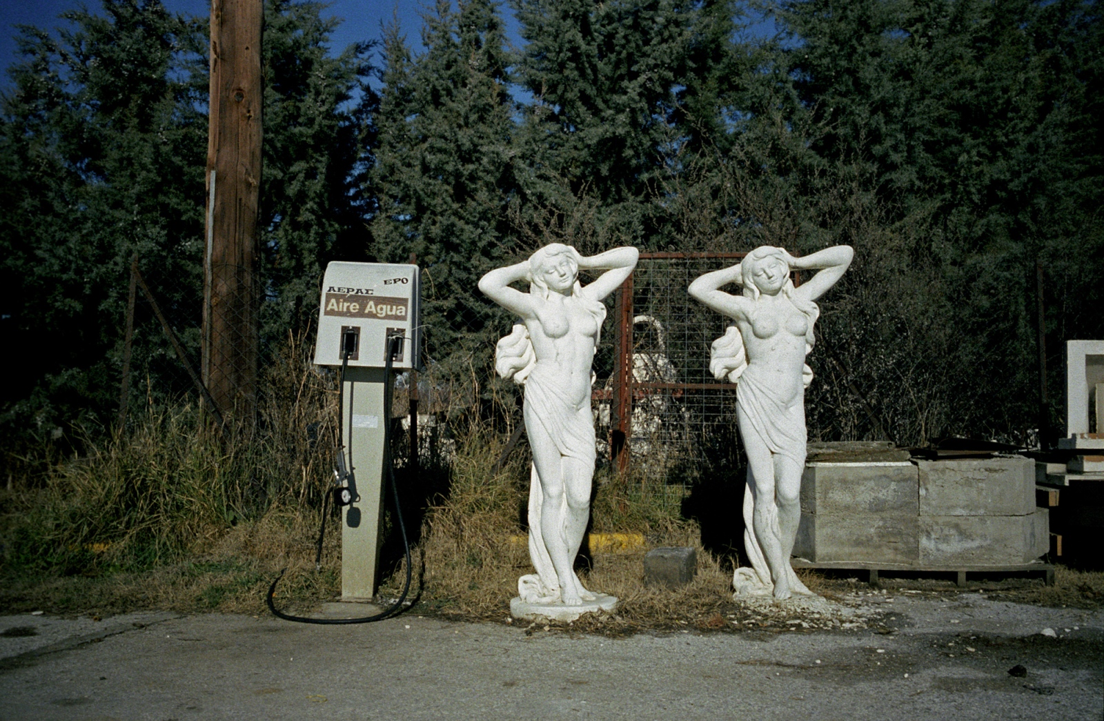Art and Documentary Photography - Loading Dimitri_MELLOS_Greece_003.jpg