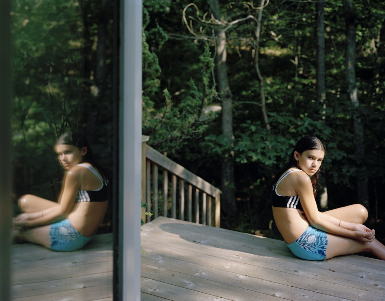 Art and Documentary Photography - Loading (Oona_s_reflection)_2010.jpg