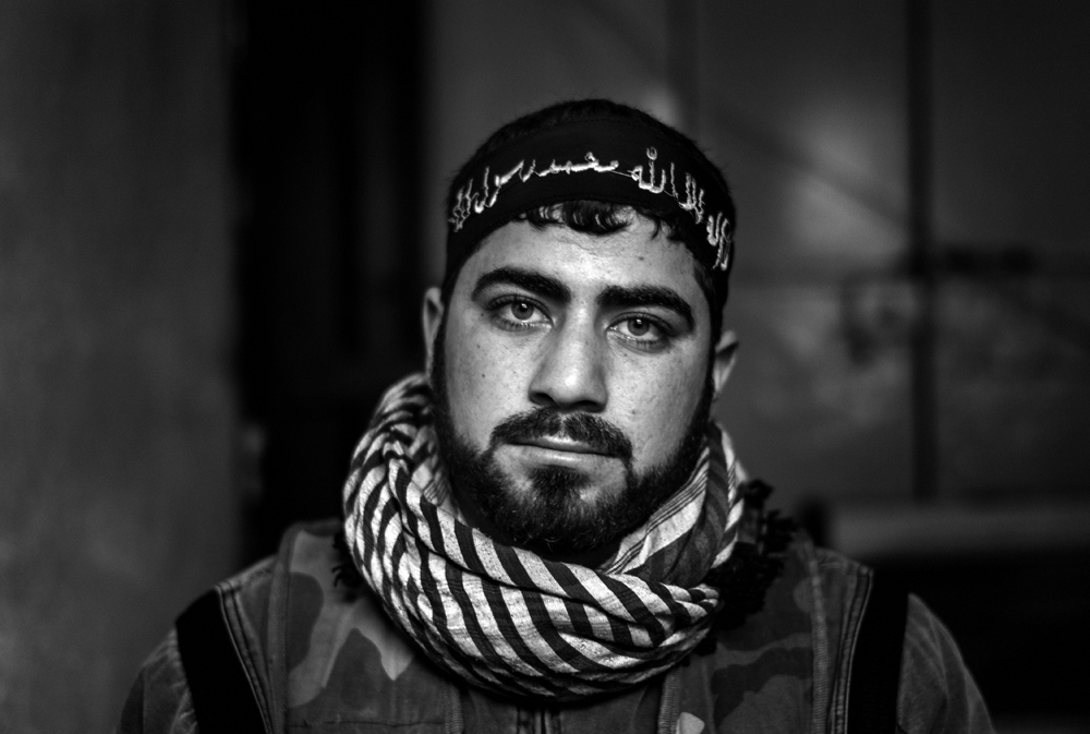 Art and Documentary Photography - Loading Txueka-Txomin_Syrian_conflictB_W.jpg