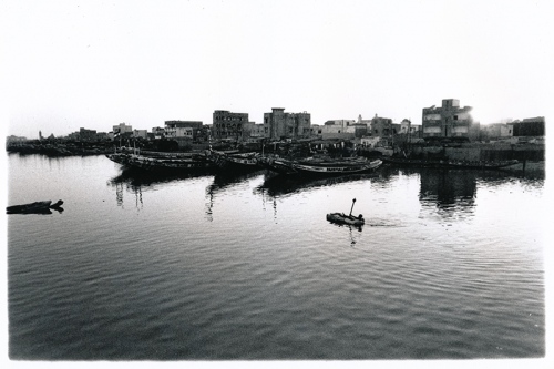  Chilling on a boat. From the series &#39;Wandering in Saint-Louis&#39;, Senegal, 2015. &copy;Lae&iuml;la Adjovi 