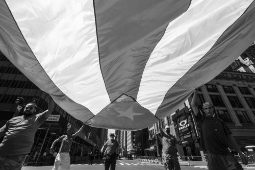THE PARADE AGAINST LA PROMESA
