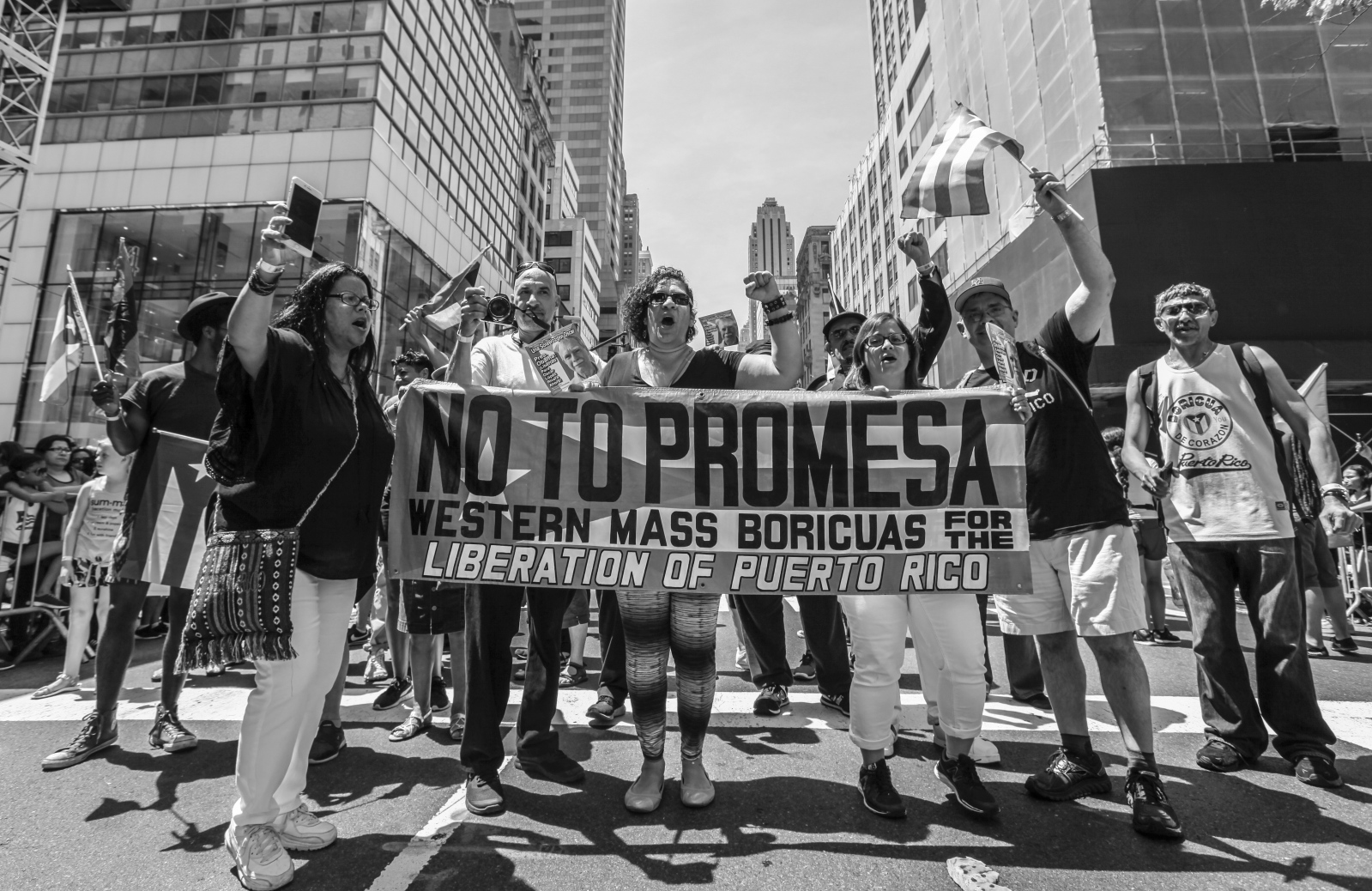 The parade against La Promesa