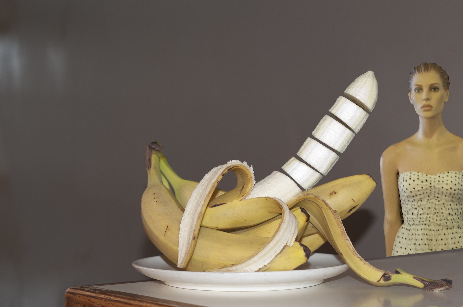 Art and Documentary Photography - Loading bananas_happy_1_format.jpeg