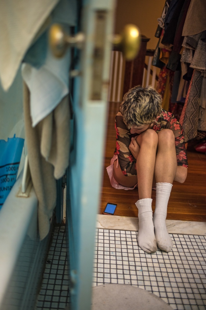 Art and Documentary Photography - Loading Jones_Gabby_GirlsPoopToo-22.jpg