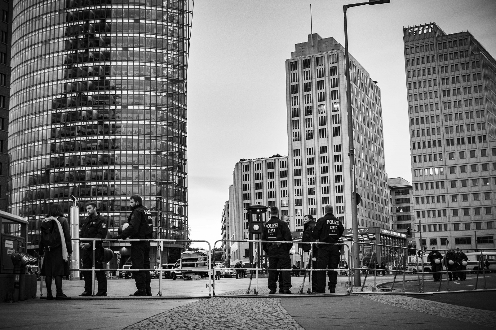 Art and Documentary Photography - Loading 034_T6_03.jpg