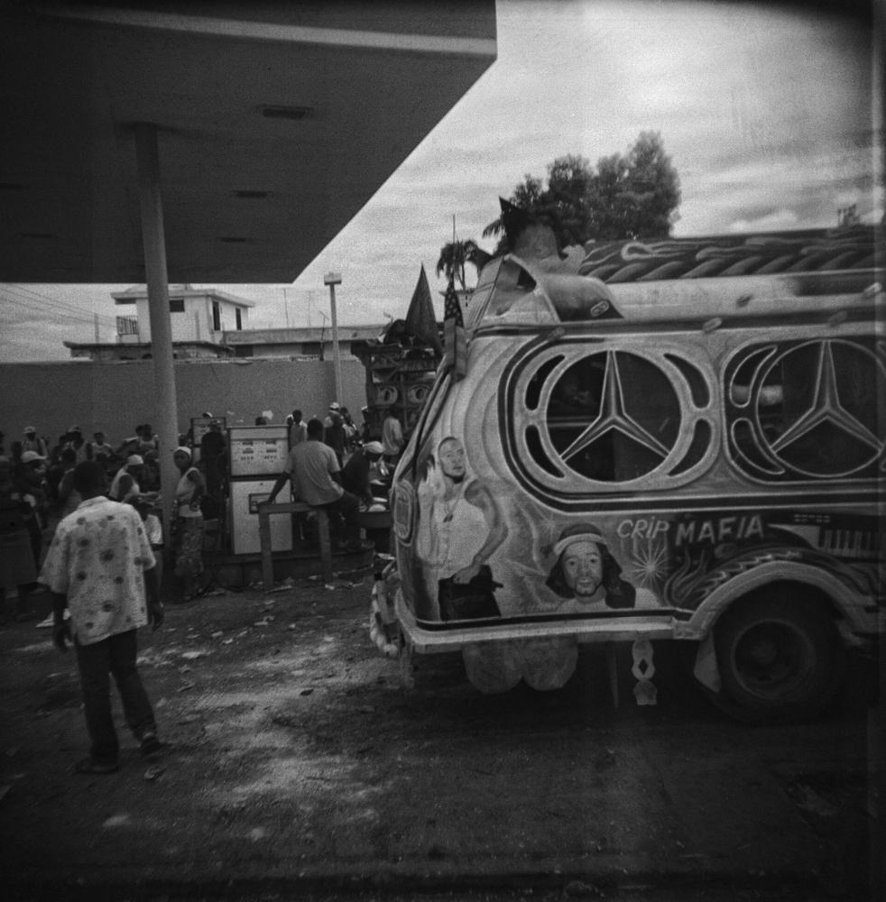 Art and Documentary Photography - Loading ___photo_Juan_Carlos_Haiti_0016.jpg