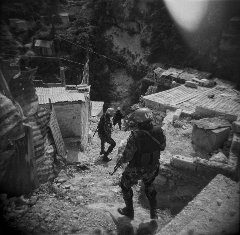 Art and Documentary Photography - Loading ___photo_Juan_Carlos_Haiti_0024.jpg