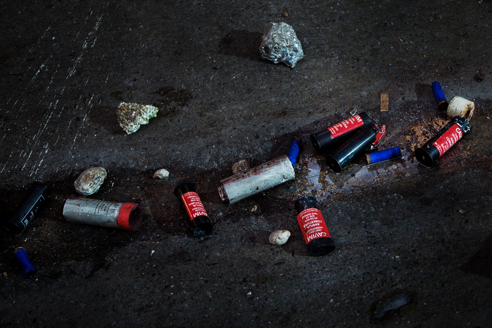 Art and Documentary Photography - Loading 010_VenezuelanUnrest_20170520_754-Edit_Protestas.jpg