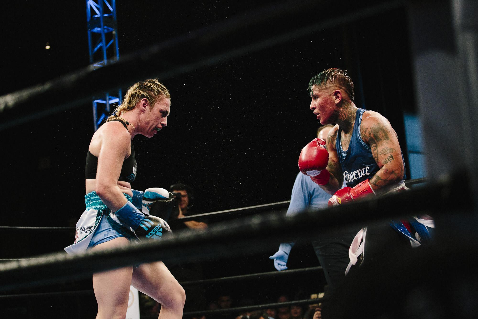 Pound for Pound | ESPN W - Featherweight boxers Heather Hardy and Shelly Vincent...