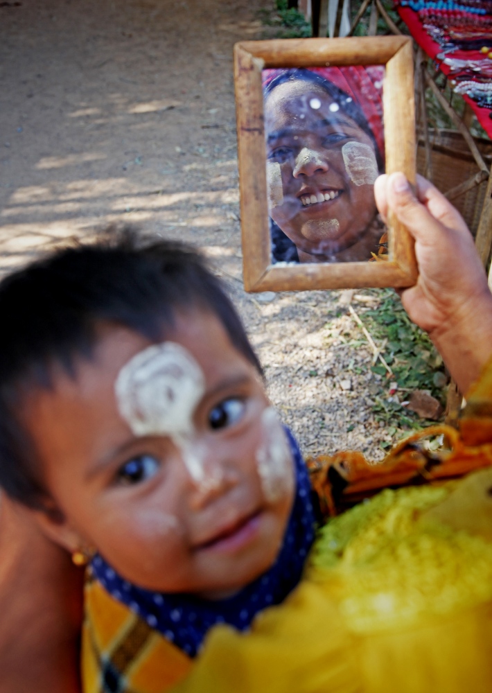 Myanmar: the daily life of an interdicted country - 