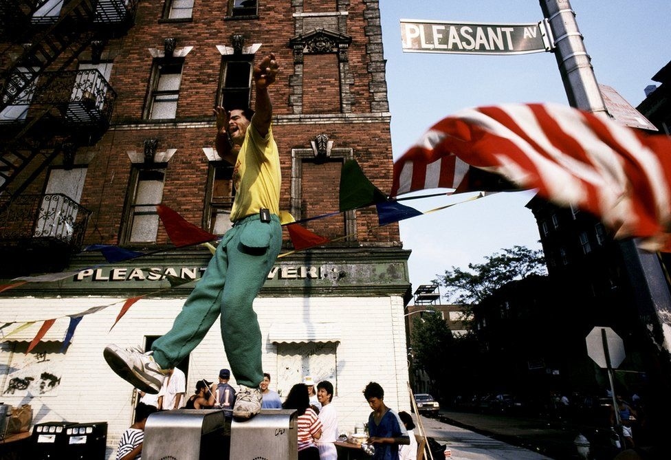 Spanish Harlem: El Barrio In The 80s - 