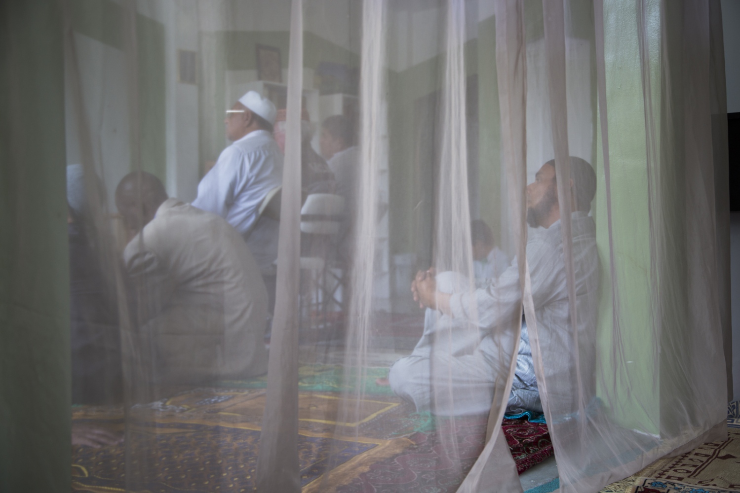 Musulmana:Muslim Women in Mexico - View from the womenâ€™s section at Masjid el Noor, one of...