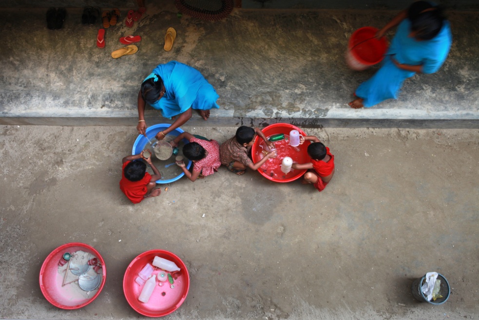 A primary school for children o...ildren in Faridpur , Bangaldesh