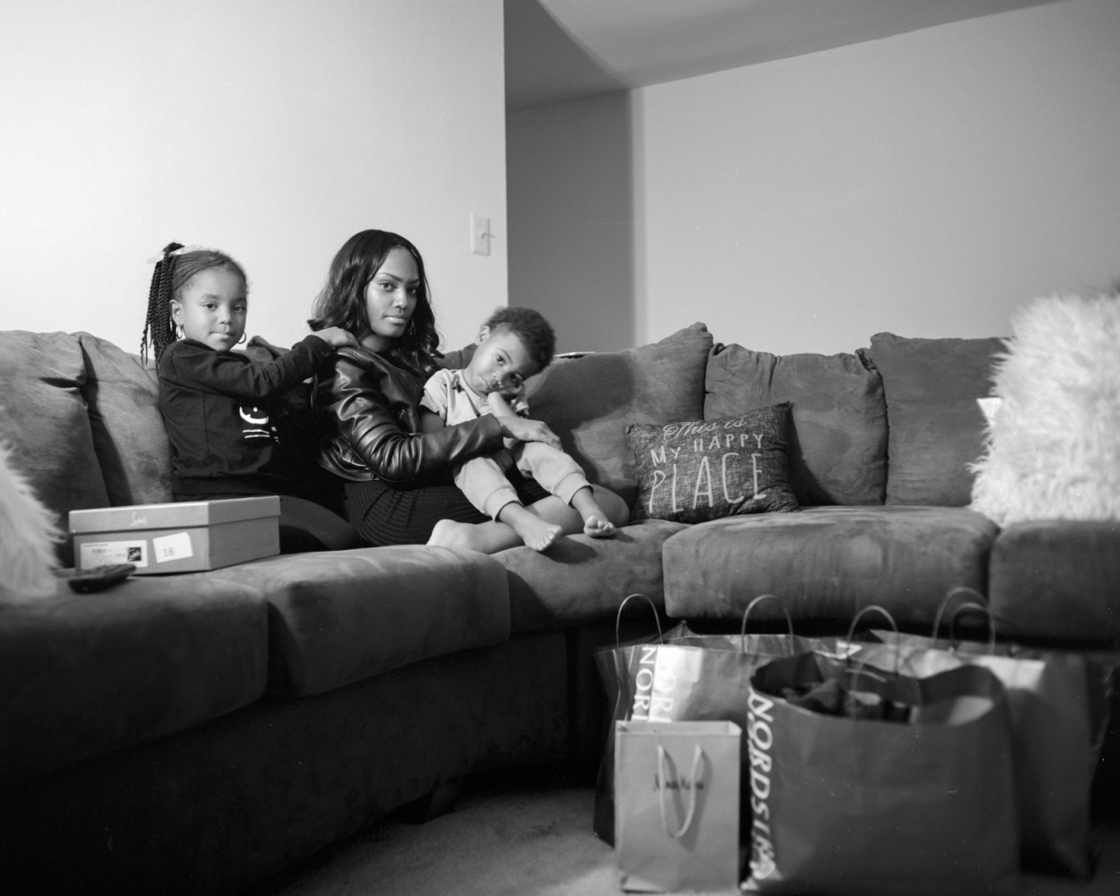 Tender - Cousin, Chanell and her kids, 2017