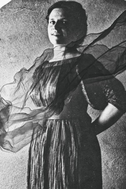 Francesca, great grand MotherÂ lived between 1800/1900 seamstress
