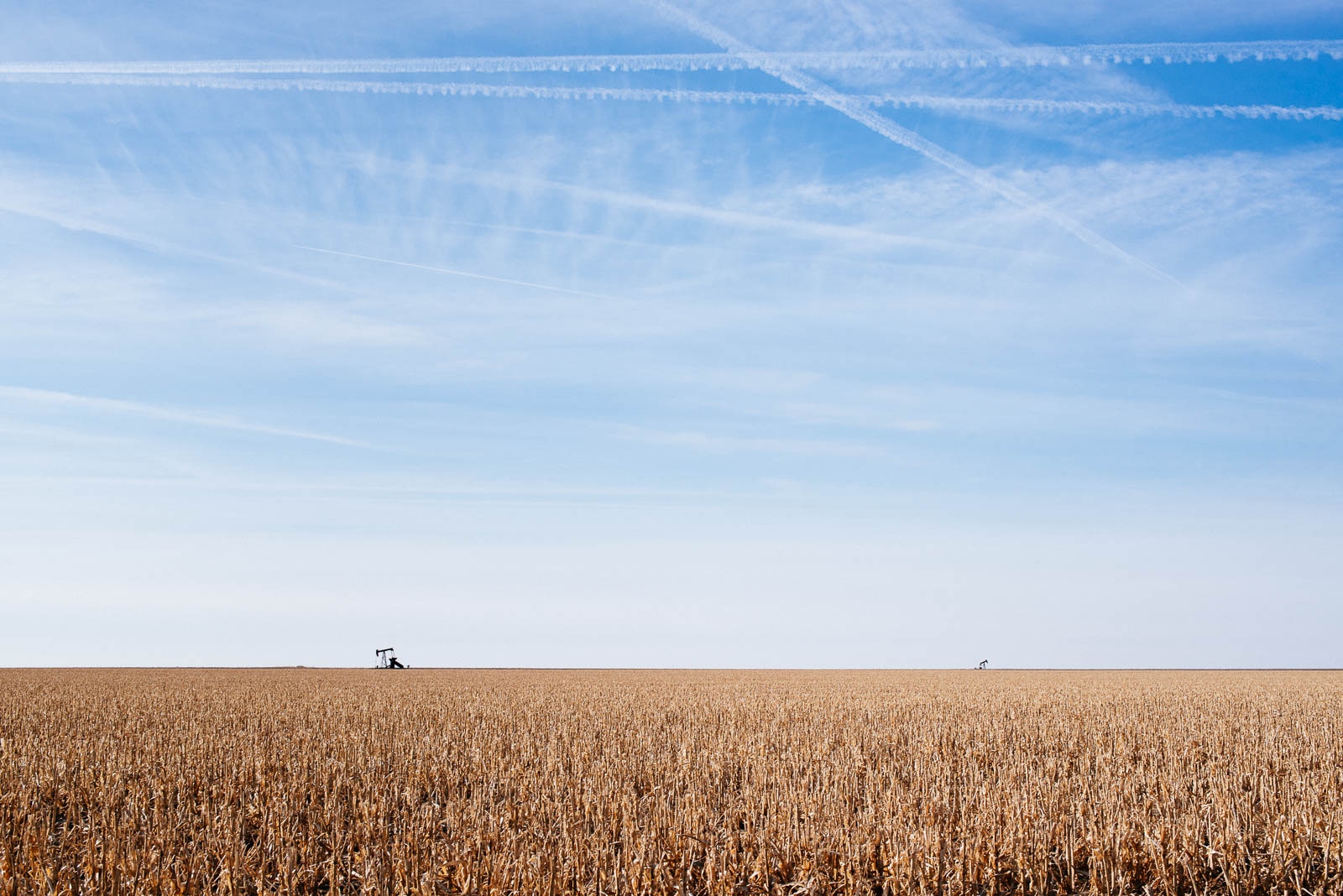 Art and Documentary Photography - Loading Trumpland_004.jpg