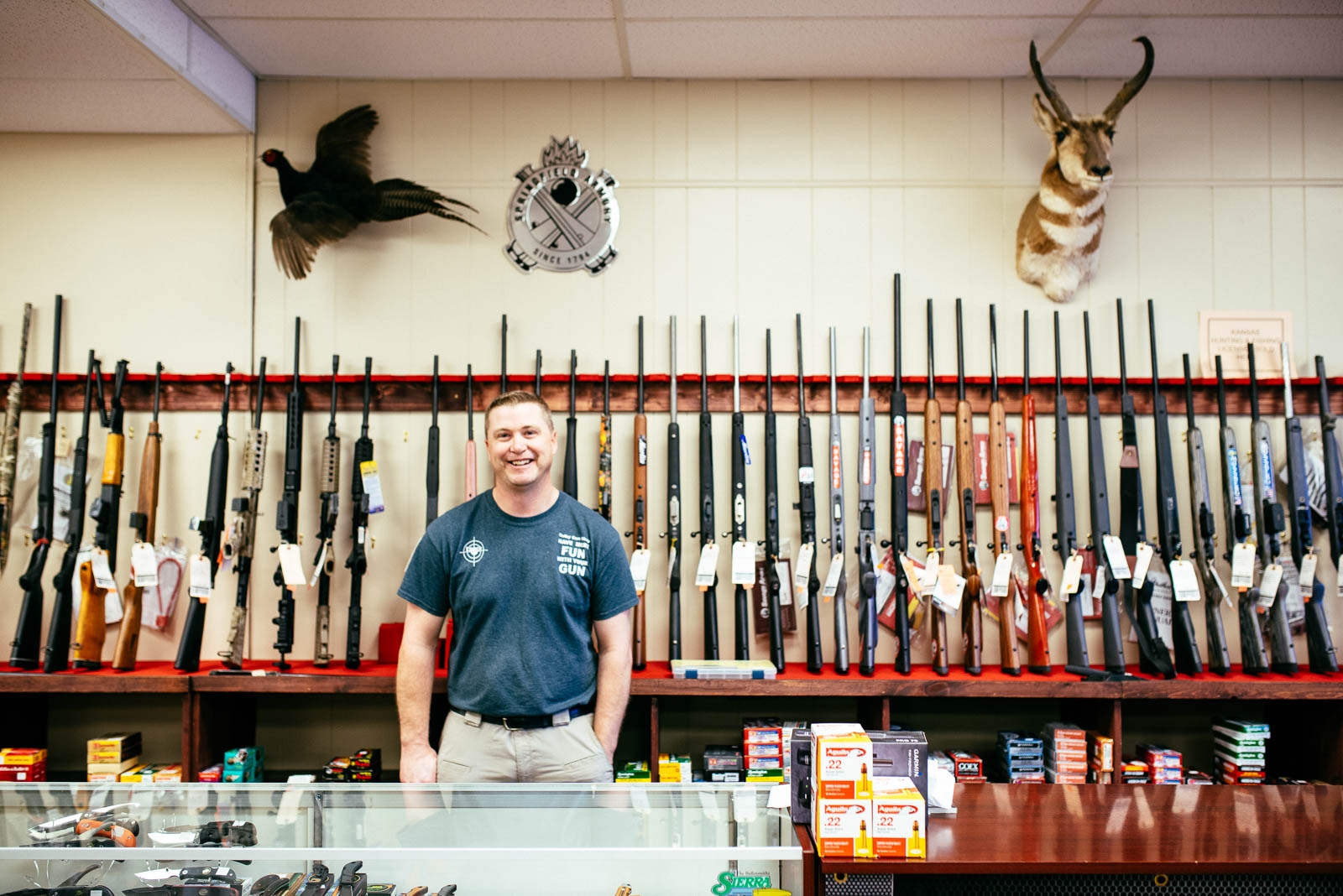 Art and Documentary Photography - Loading Trumpland_005.jpg