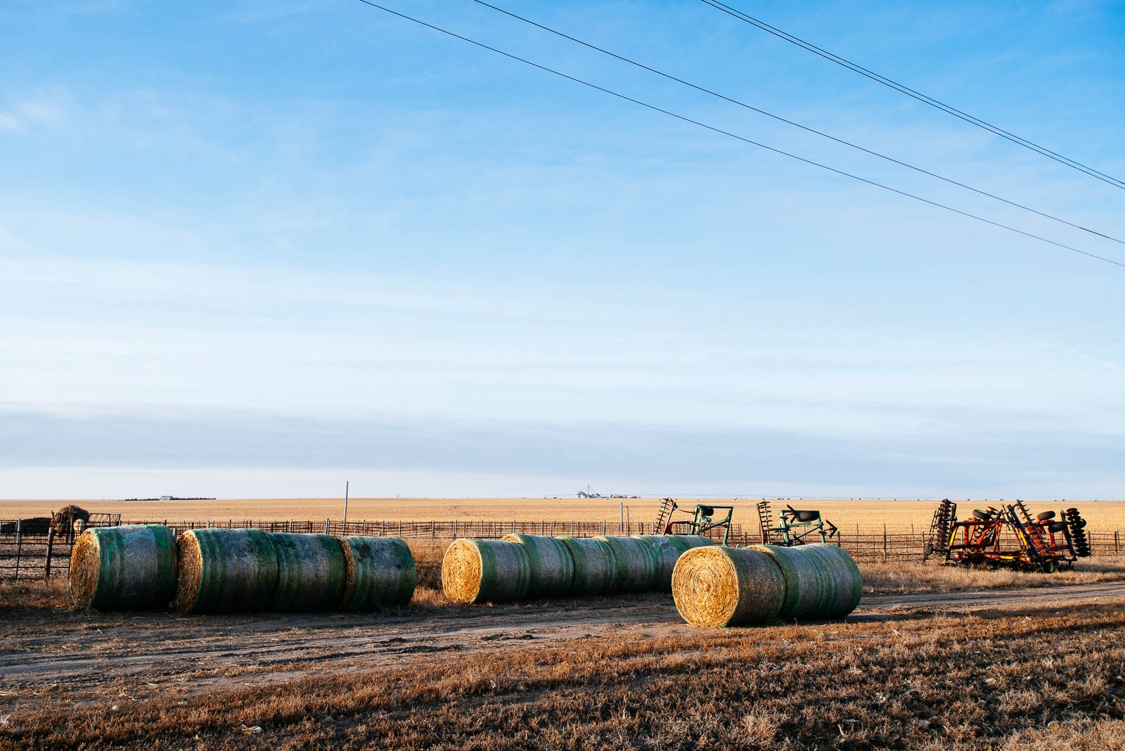 Art and Documentary Photography - Loading Trumpland_006.jpg