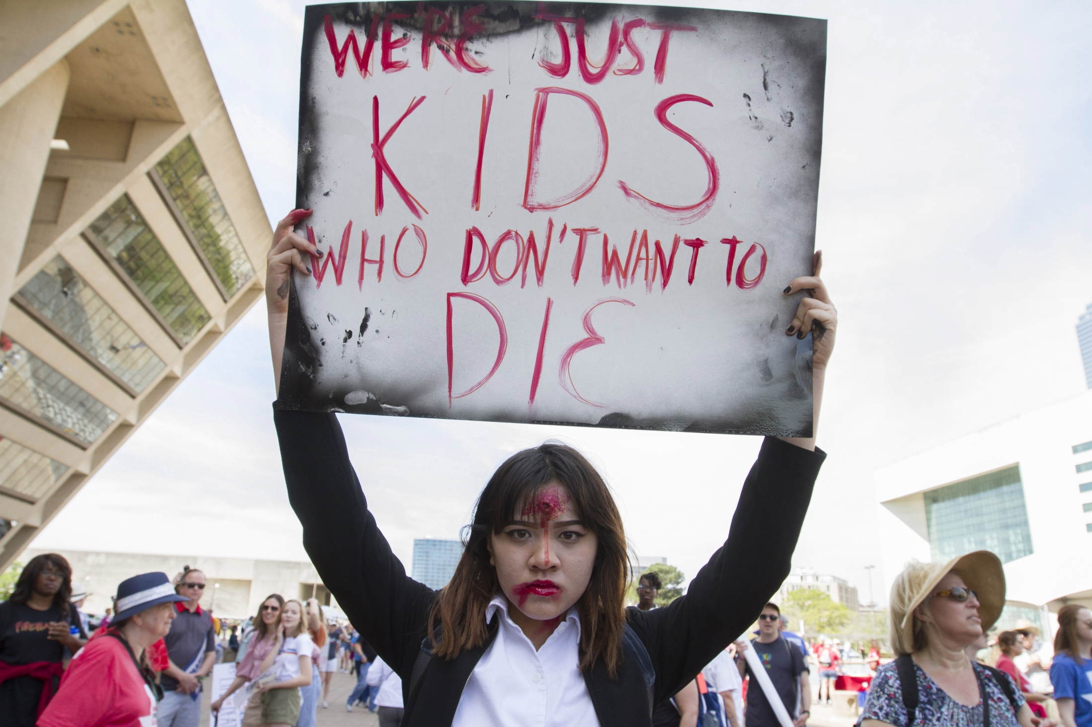 Art and Documentary Photography - Loading Marchforourlives_Dallas02A.jpg