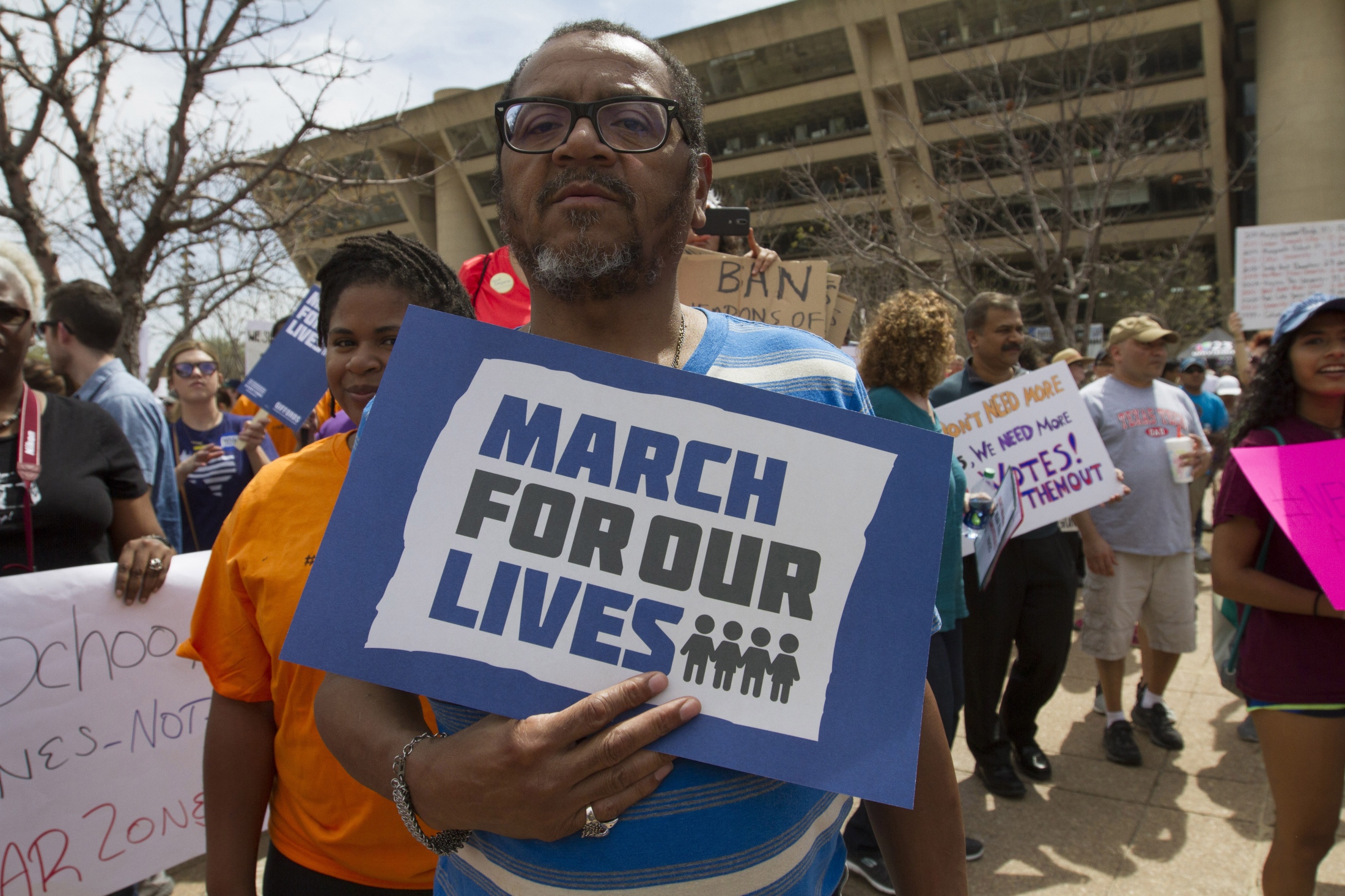 Art and Documentary Photography - Loading Marchforourlives_Dallas09A.jpg