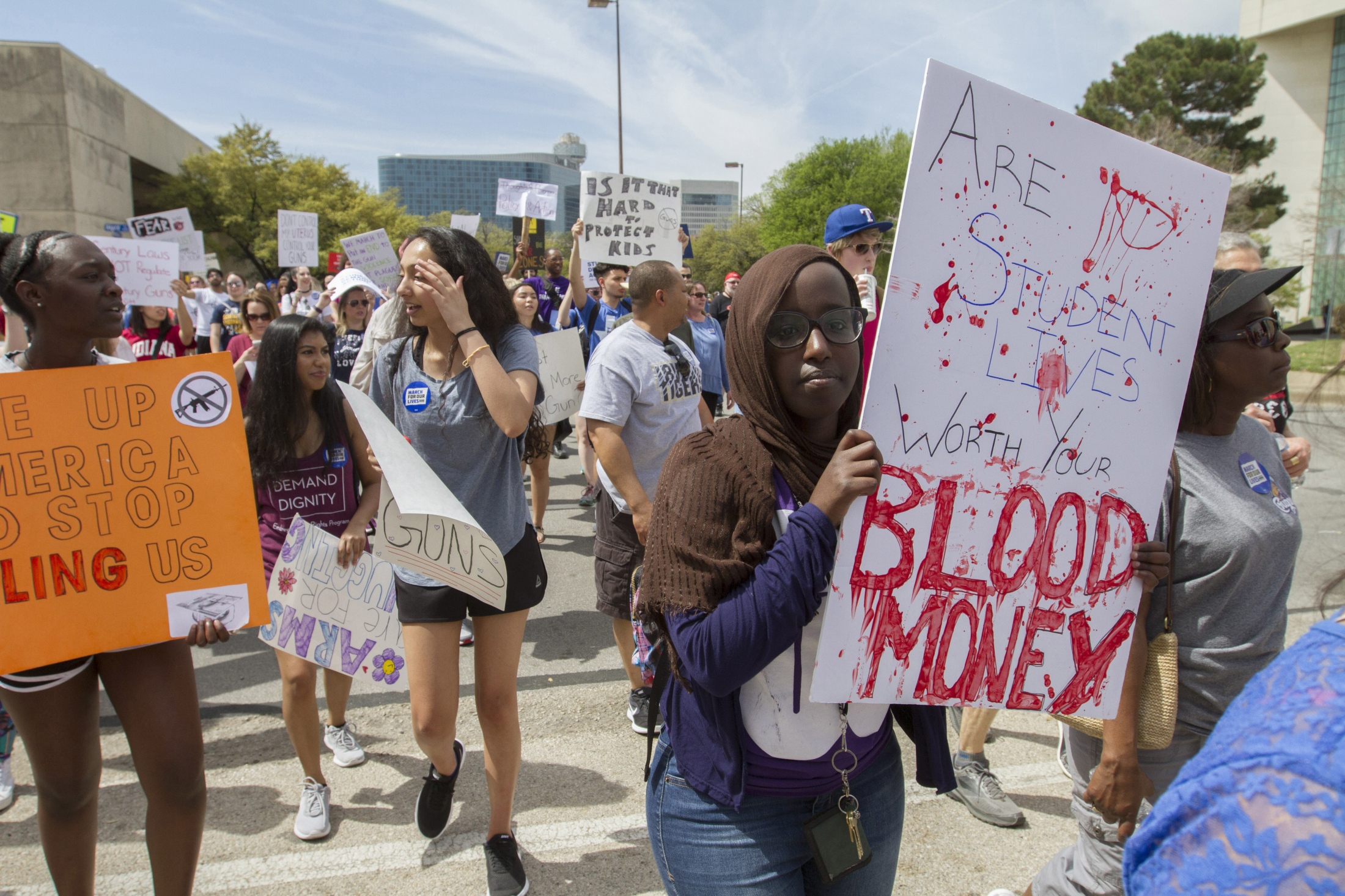 Art and Documentary Photography - Loading Marchforourlives_Dallas18A.jpg