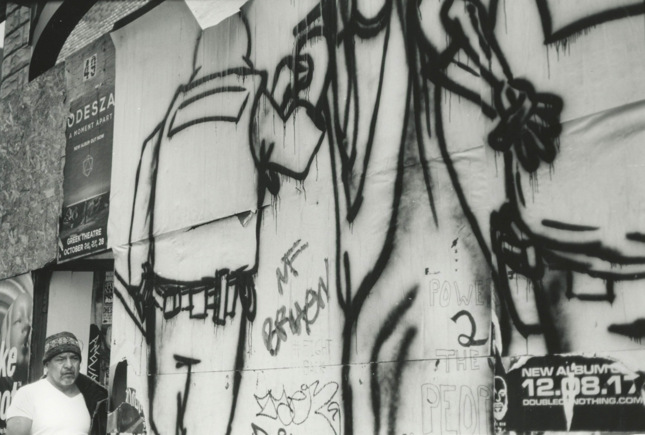 Art and Documentary Photography - Loading Scan3.jpg