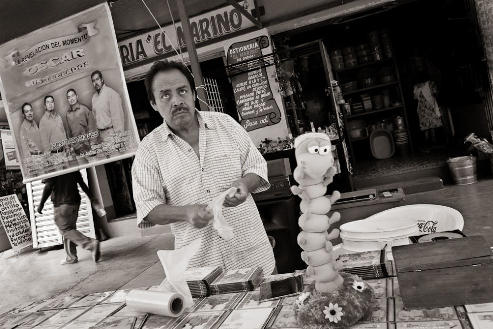 Art and Documentary Photography - Loading Oaxaca20.jpg