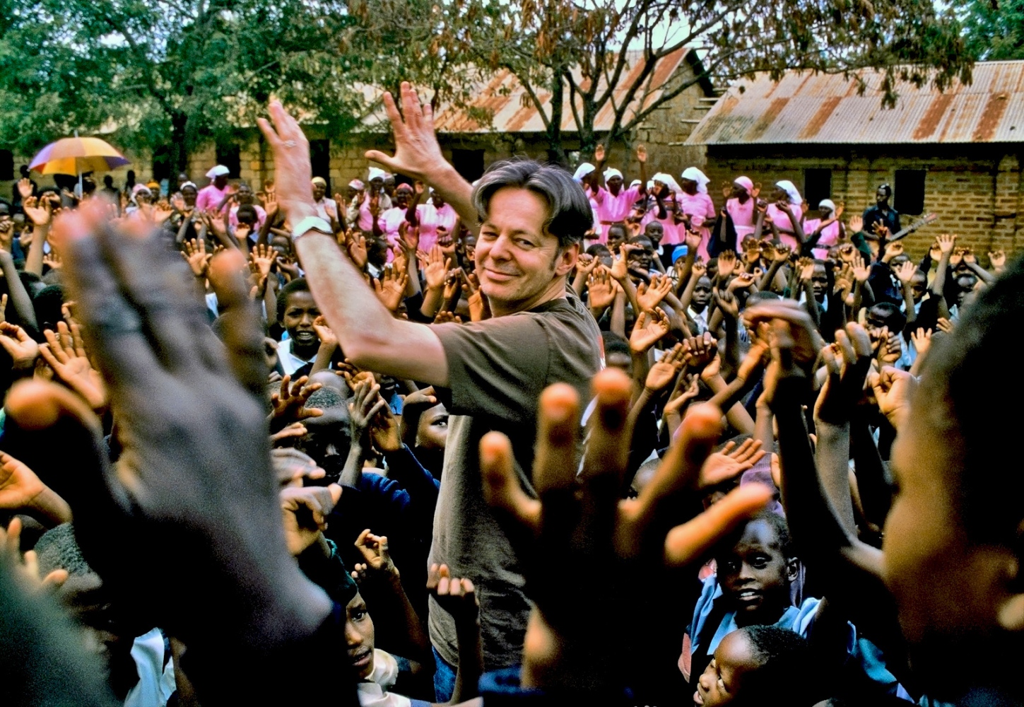 Tommy Emmanuel, school concert, rural Kenya