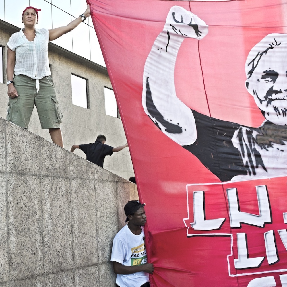  Rio de Janeiro (Brazil) &n...sk for the liberation of Lula. 